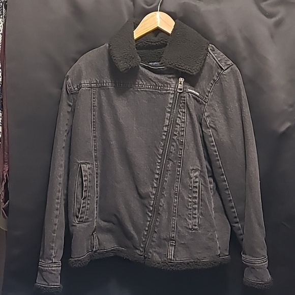 Calvin Klein Jeans Jackets & Blazers - Calvin Klein Jeans Denim jacket size Large